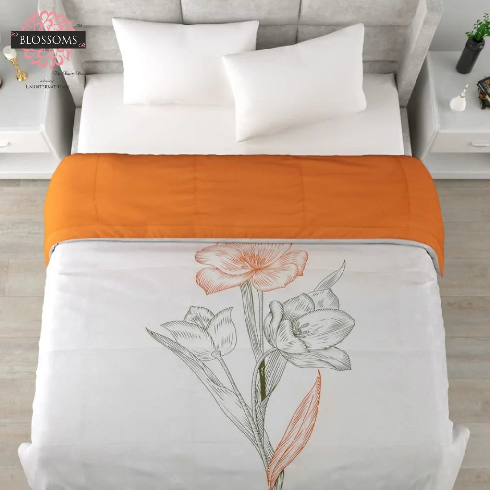 Blossoms panel print Reversible Double bed comforter(Rajai)
