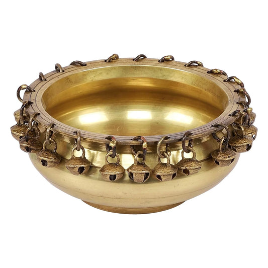 Pure Brass Urli Traditional Bowl Showpiece, Standard, Natural Brass, Antique Yellow, 1 Piece, Weight 1.8Kg) Best for Pooja Room, Diwali & Home Decor