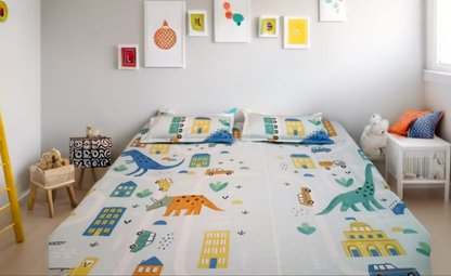 BLOSSOMS kids printed jungle theme 100% pure cotton bedsheet  100x100 inch with 2 pillows.