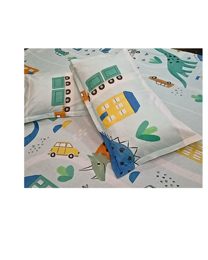 BLOSSOMS kids printed jungle theme 100% pure cotton bedsheet  100x100 inch with 2 pillows.