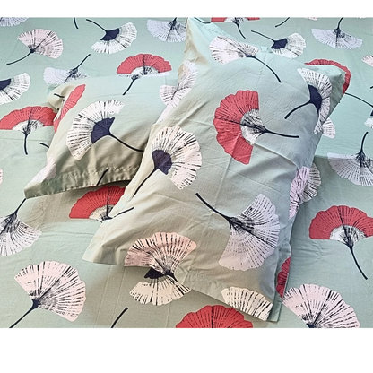 Blossoms Printed bedsheets with super premium 100% cotton fabric with 2 pillows in 500 thread count. 112x112 inch king size.